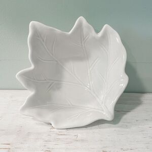 Better Homes & Gardens Leaf Dish  Heritage Collection Harvest 2011 | Fall Autumn